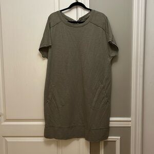 Chico's Zenergy Dress in Olive Size 3/14